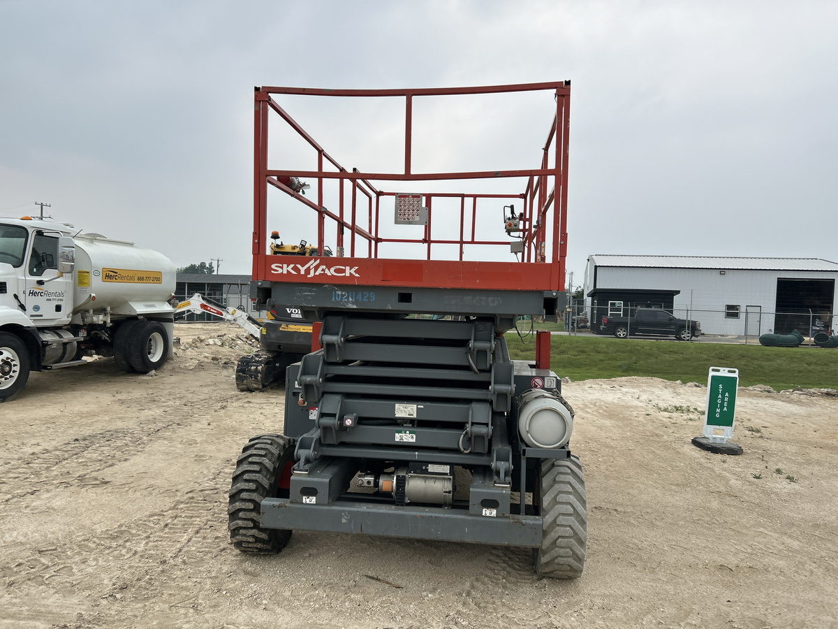 2017 Skyjack SJ8841 RT-3