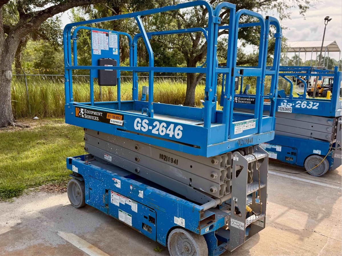 2017 Genie GS-2646-8
