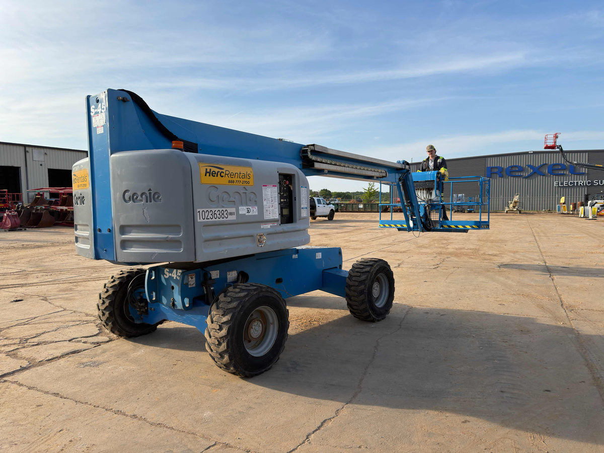 2018 Genie S-45-5