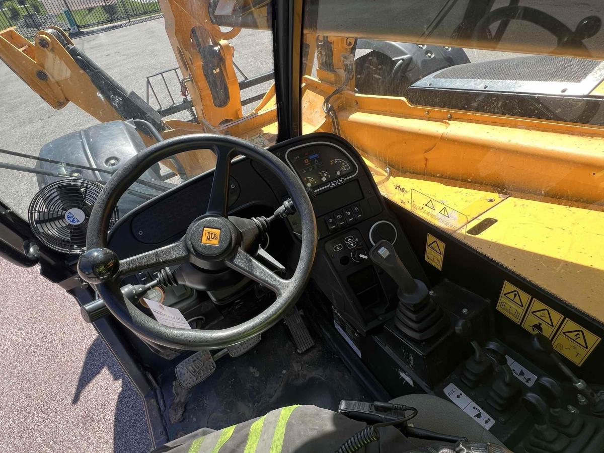2018 JCB 512-56