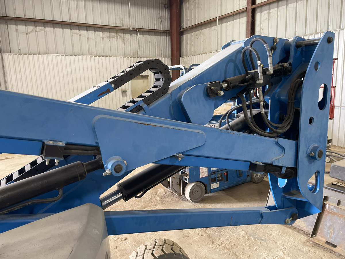 2017 Genie Z-33/18-10
