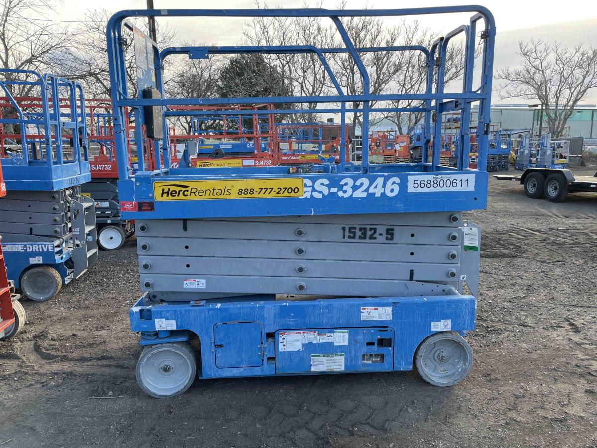 2019 Genie GS-3246