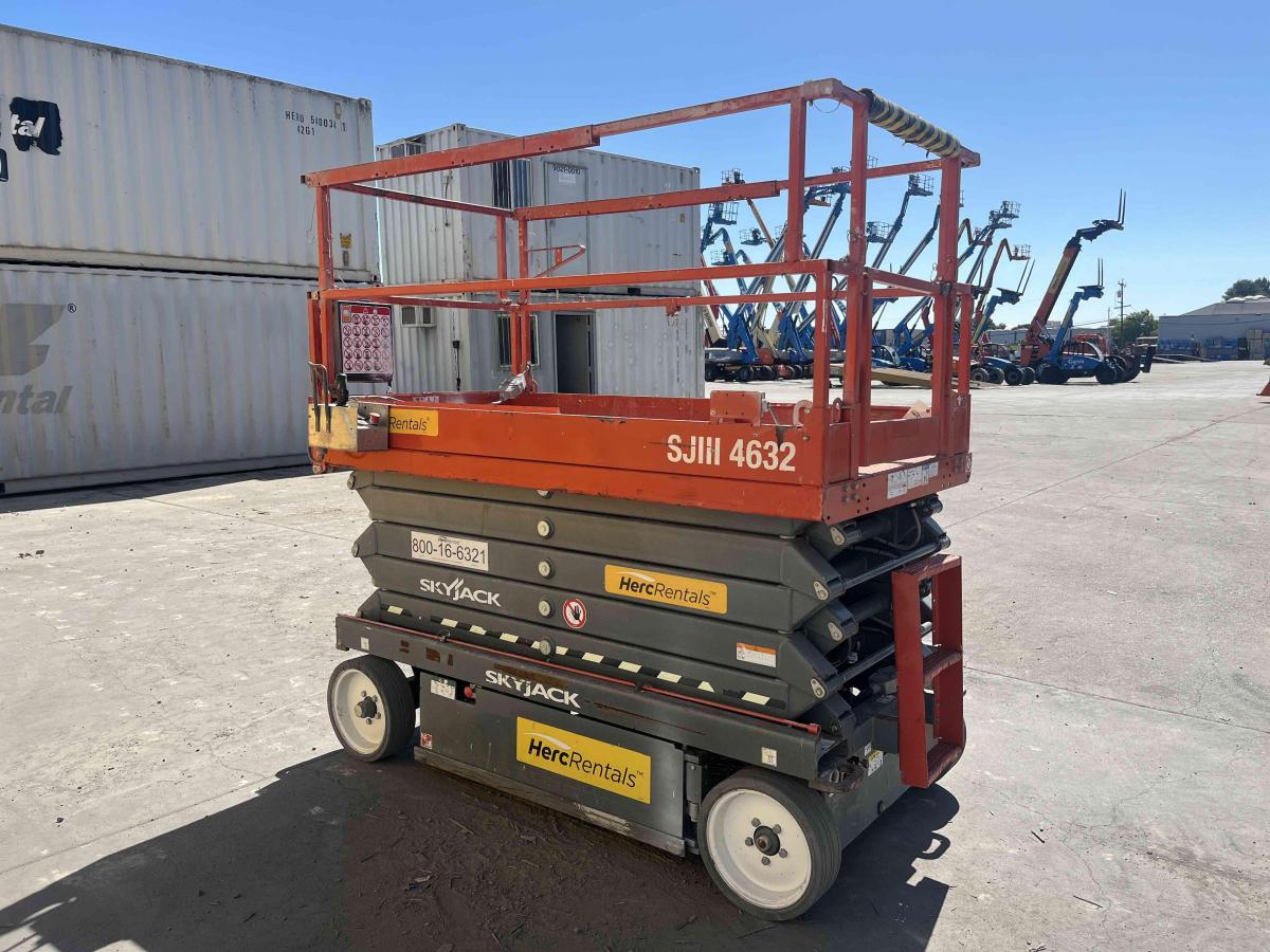 2017 Skyjack SJ4632