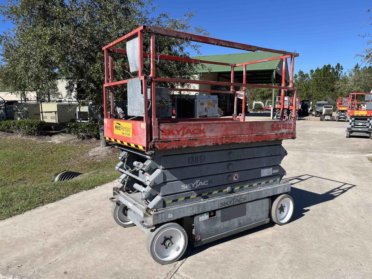 2014 Skyjack SJ4632