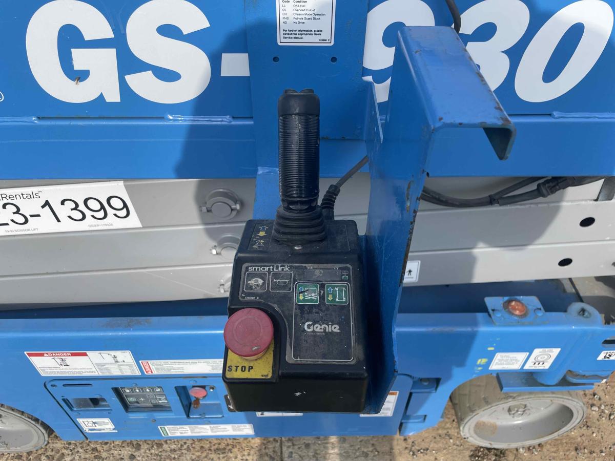 2018 Genie GS-1930