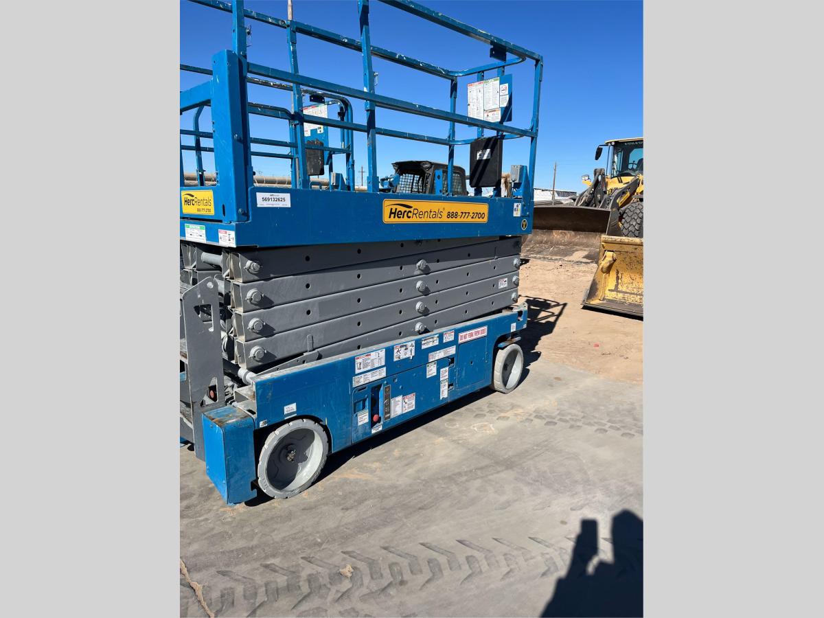 2007 Genie GS-3232
