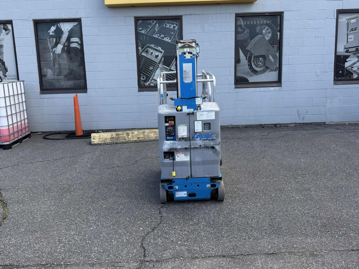 2018 Genie GR-20-2