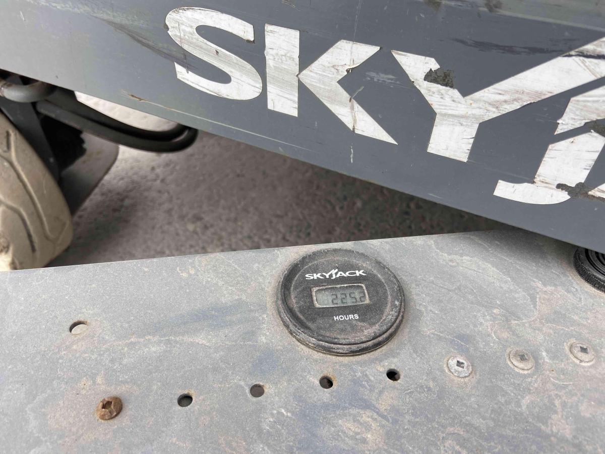 2017 Skyjack SJ3219