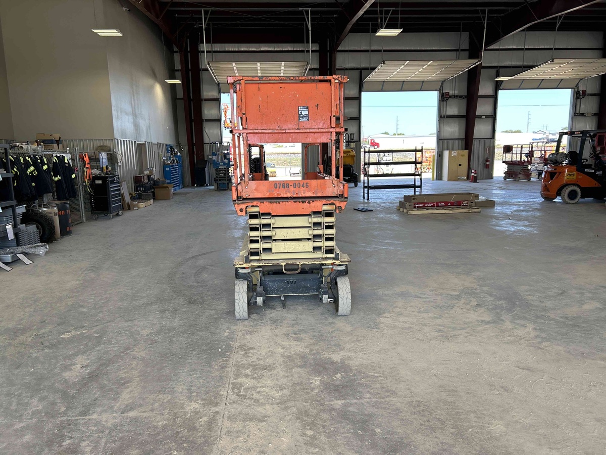 2018 JLG 3246ES-3