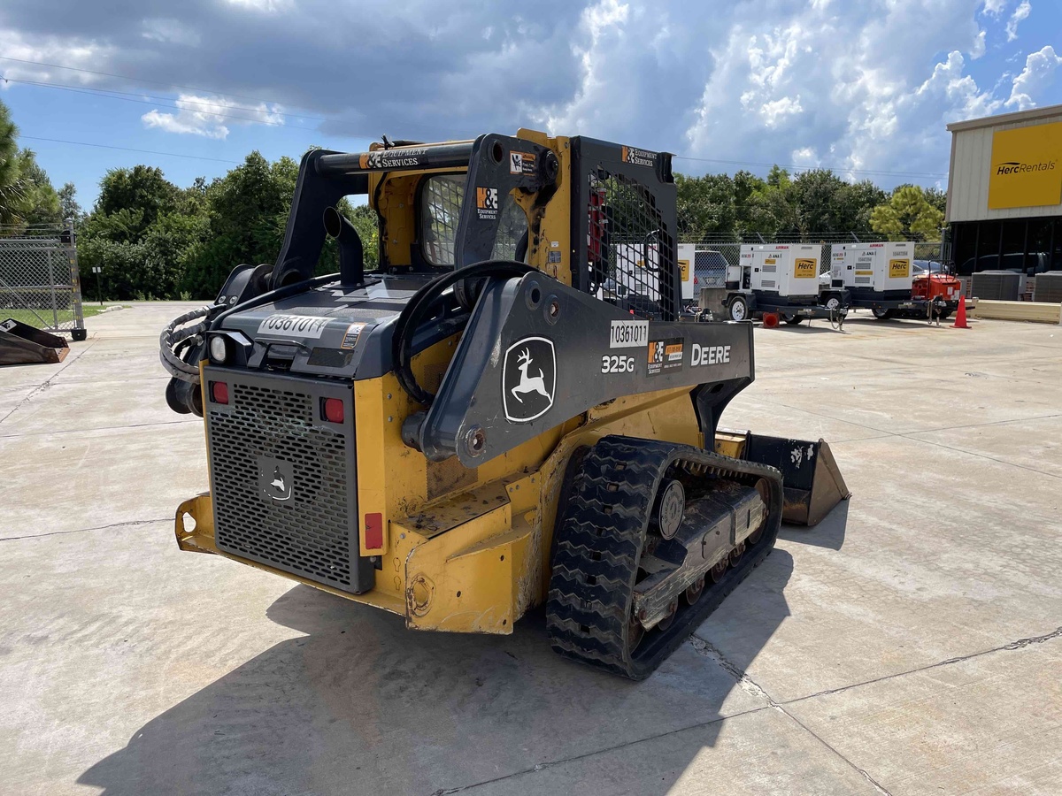 2022 John Deere 325G-4