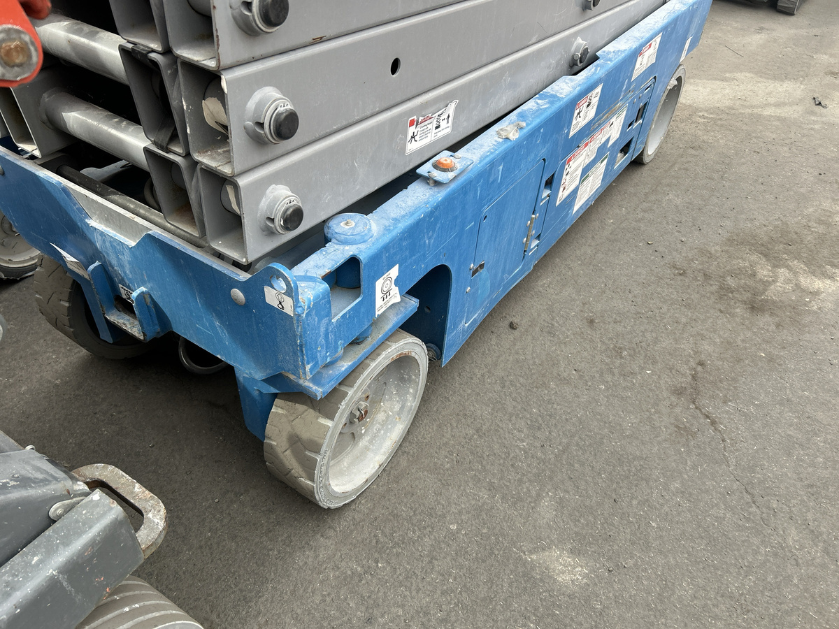 2017 Genie GS-2632-3