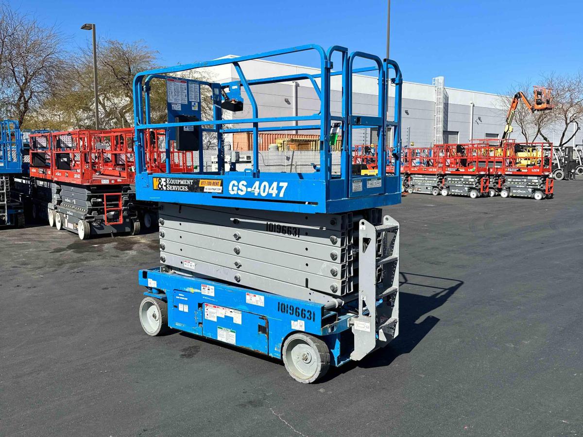 2016 Genie GS-4047