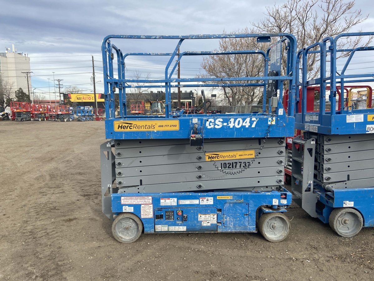 2017 Genie GS-4047-3