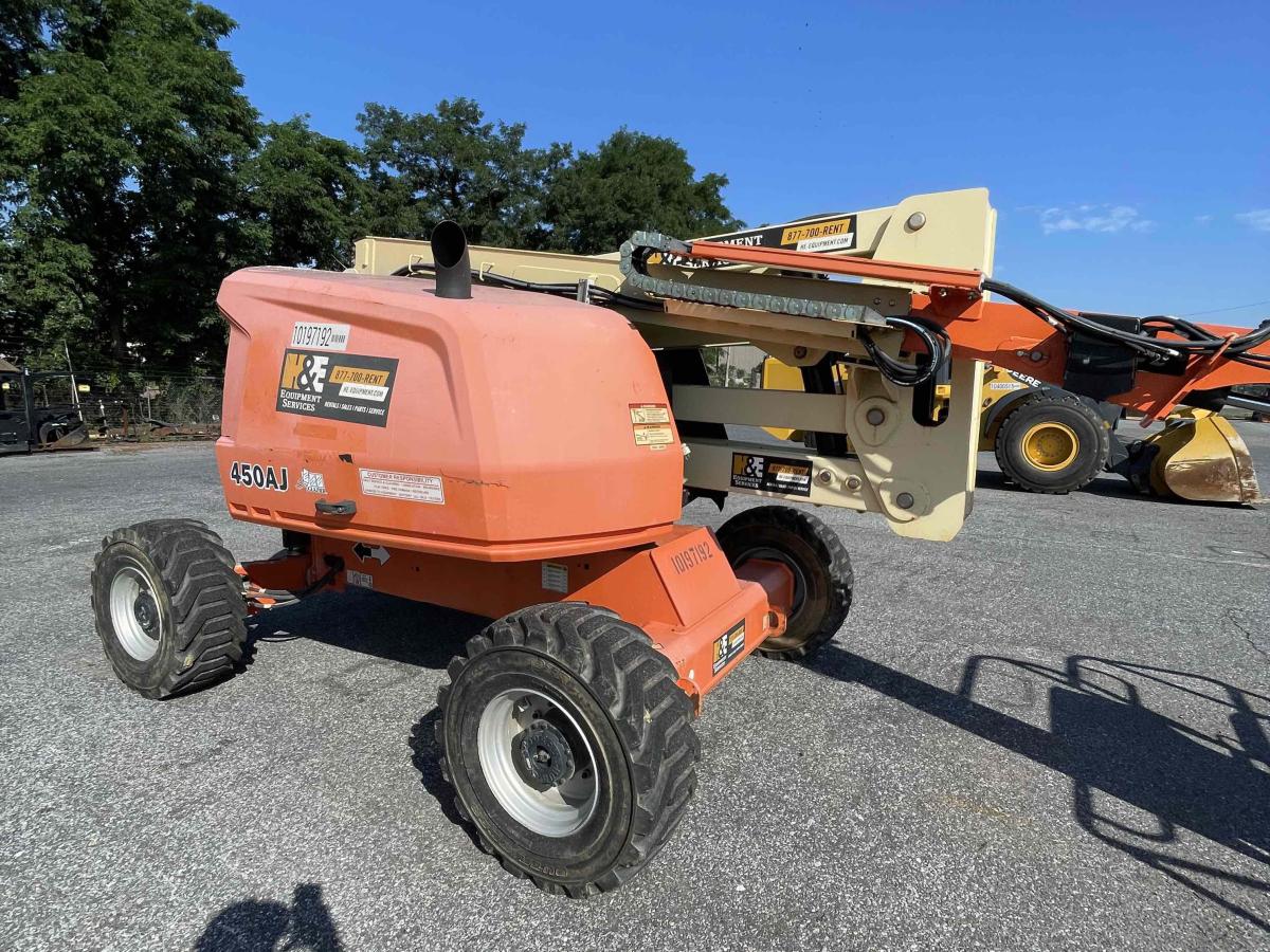 2016 JLG 450AJ-2