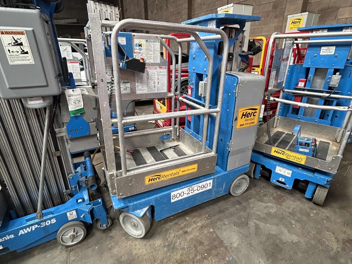 2019 Genie GR-12