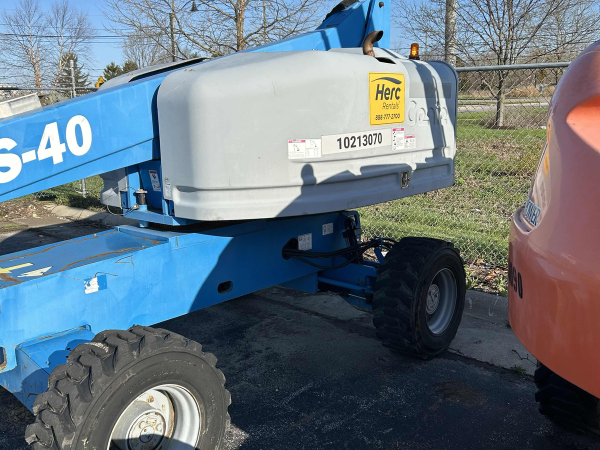 2017 Genie S-40-2