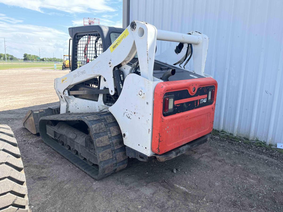 2018 Bobcat T740-1