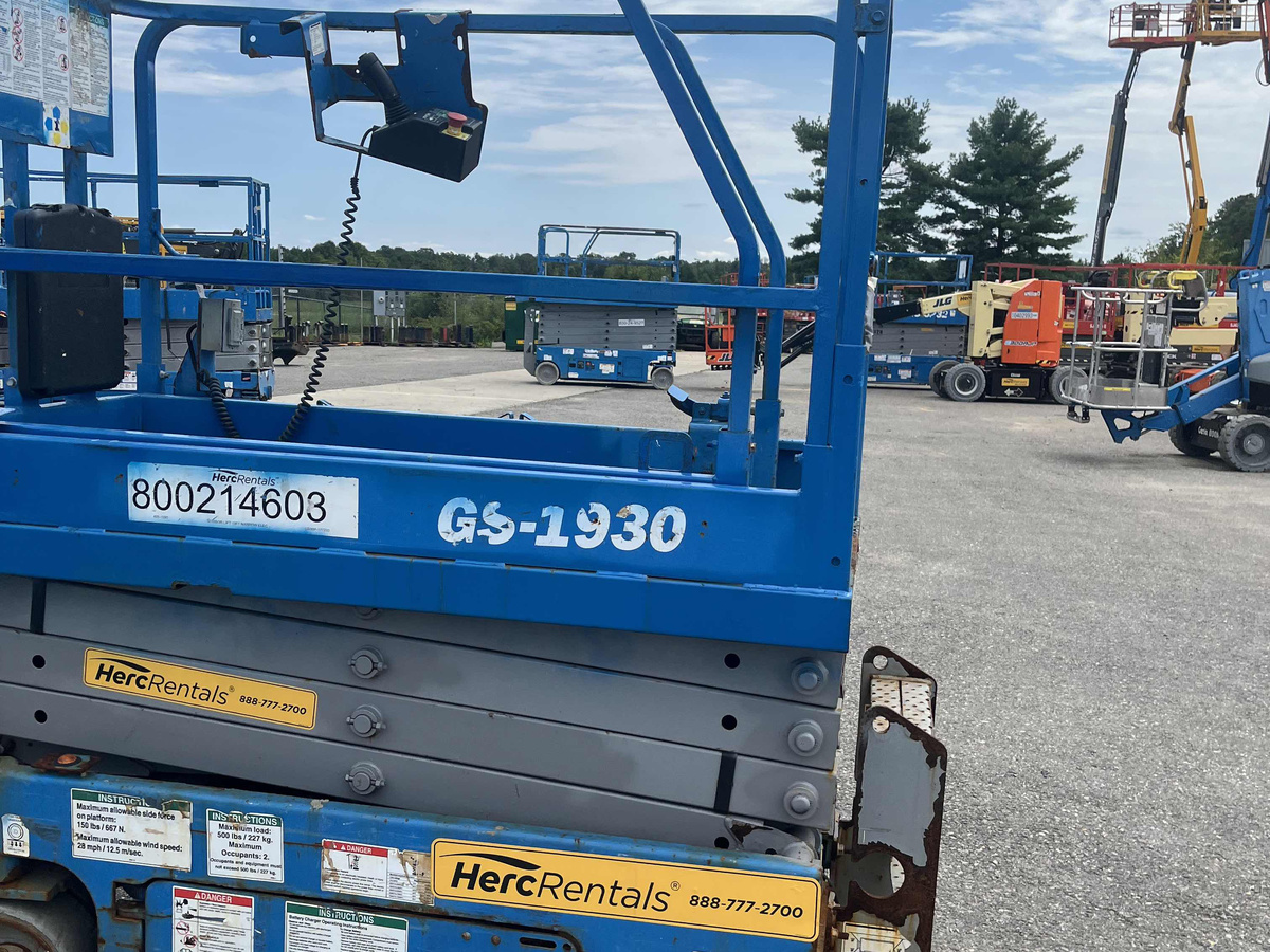2018 Genie GS-1930-4