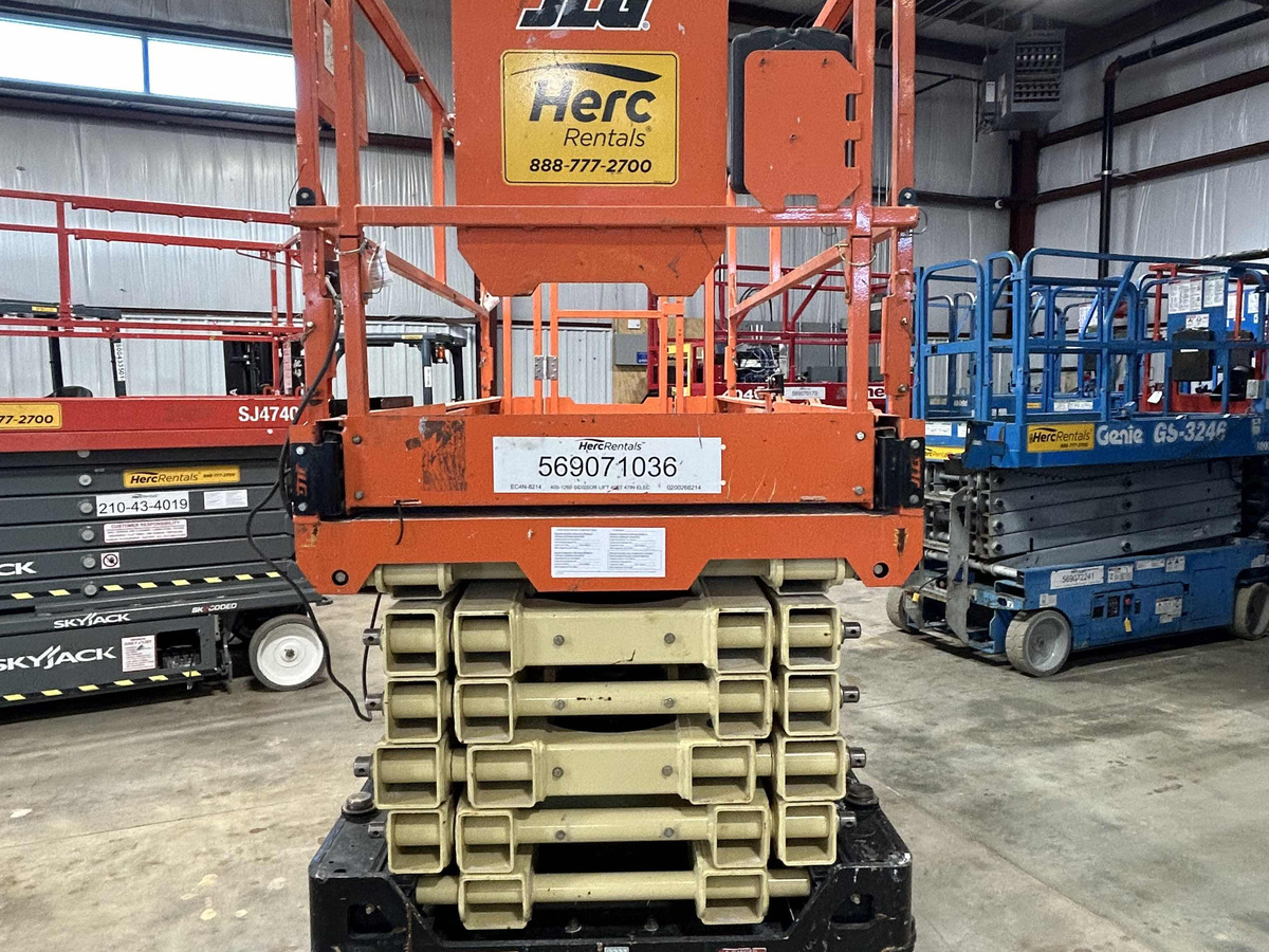 2019 JLG 4045R-3