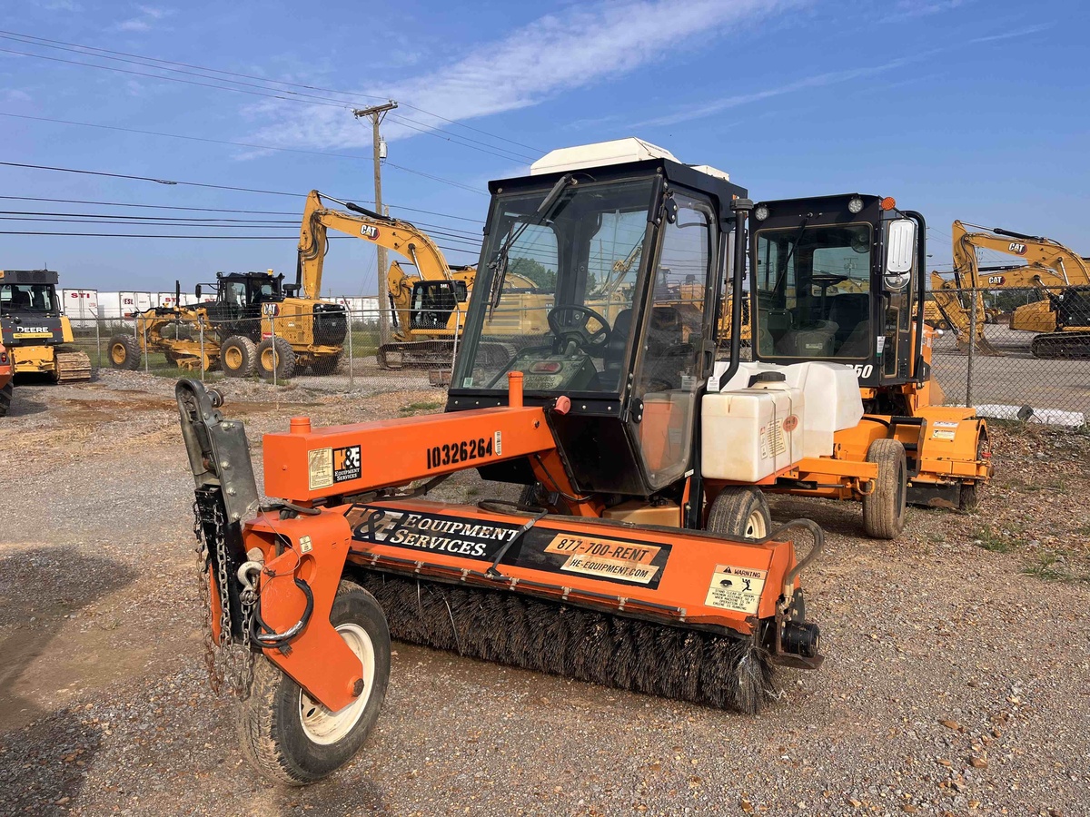2021 LayMor SM300-2