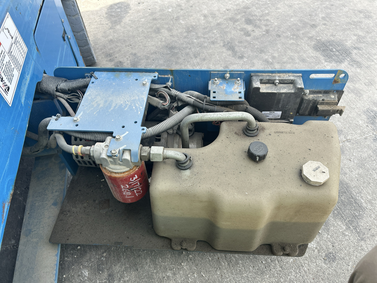 2018 Genie GS-3246-10