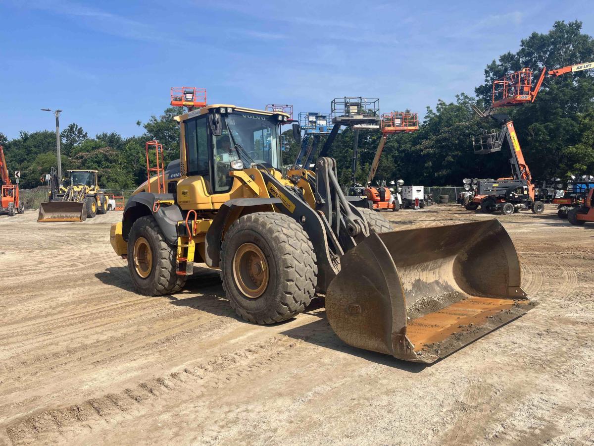 2020 Volvo L110H-2