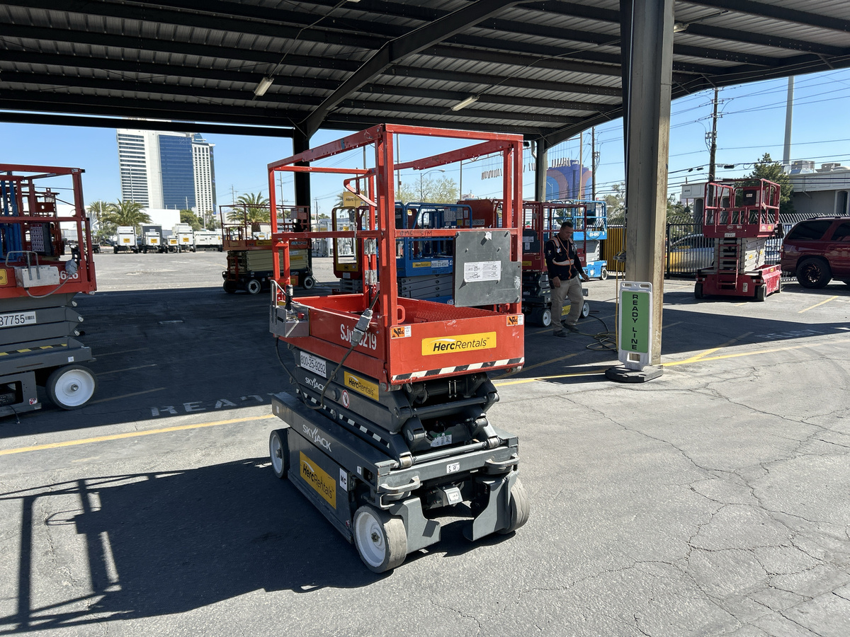 2019 Skyjack SJ3219-4