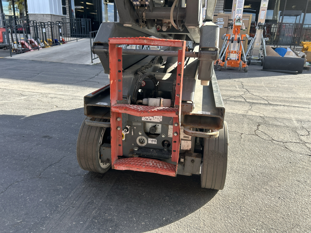 2017 Skyjack SJ3226-18