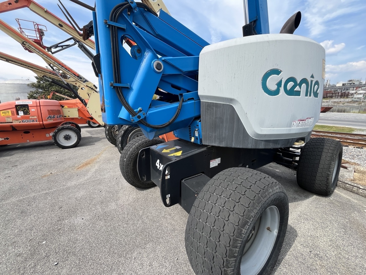2017 Genie Z-62/40