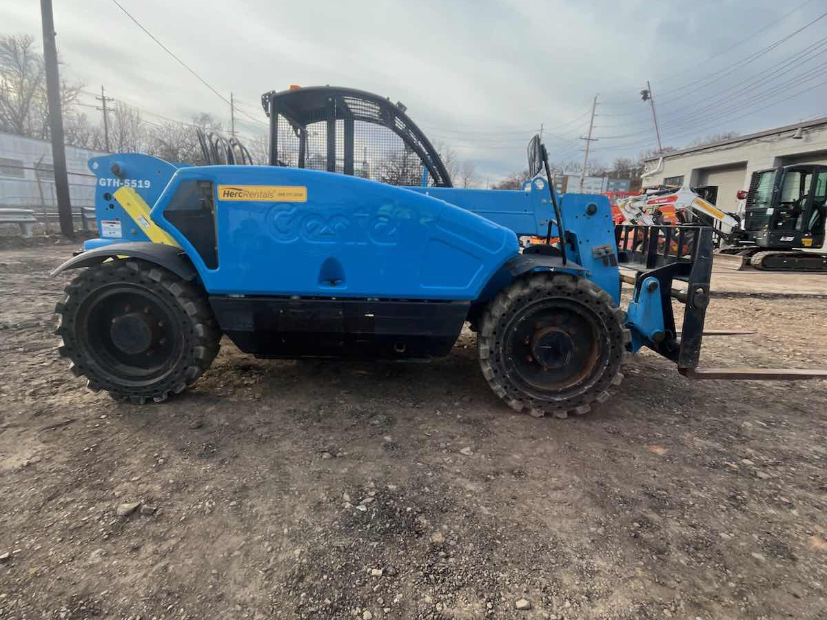 2018 Genie GTH-5519-1