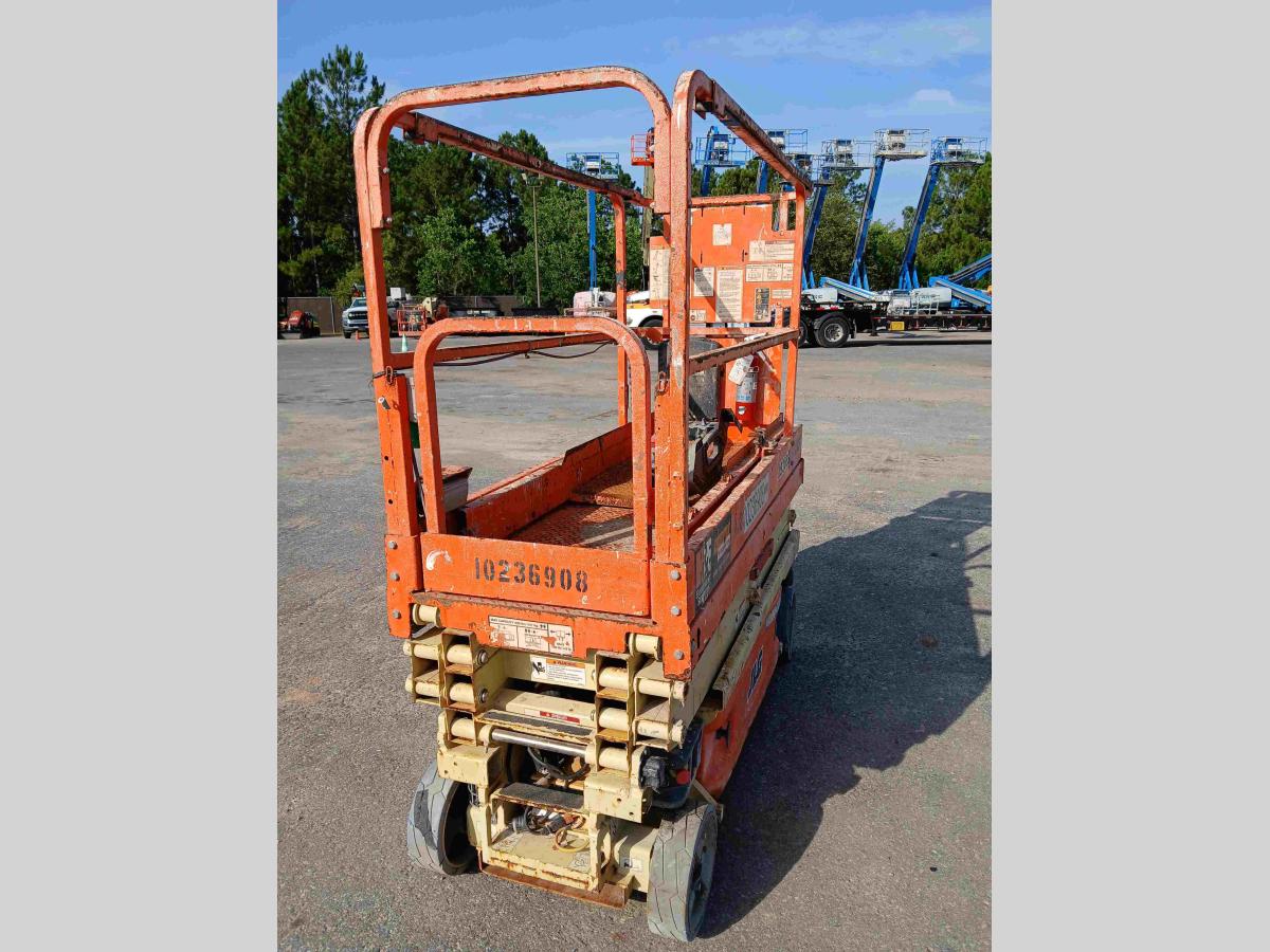 2018 JLG 1930ES-5