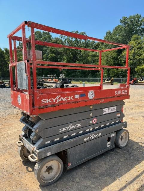 2017 Skyjack SJ3226