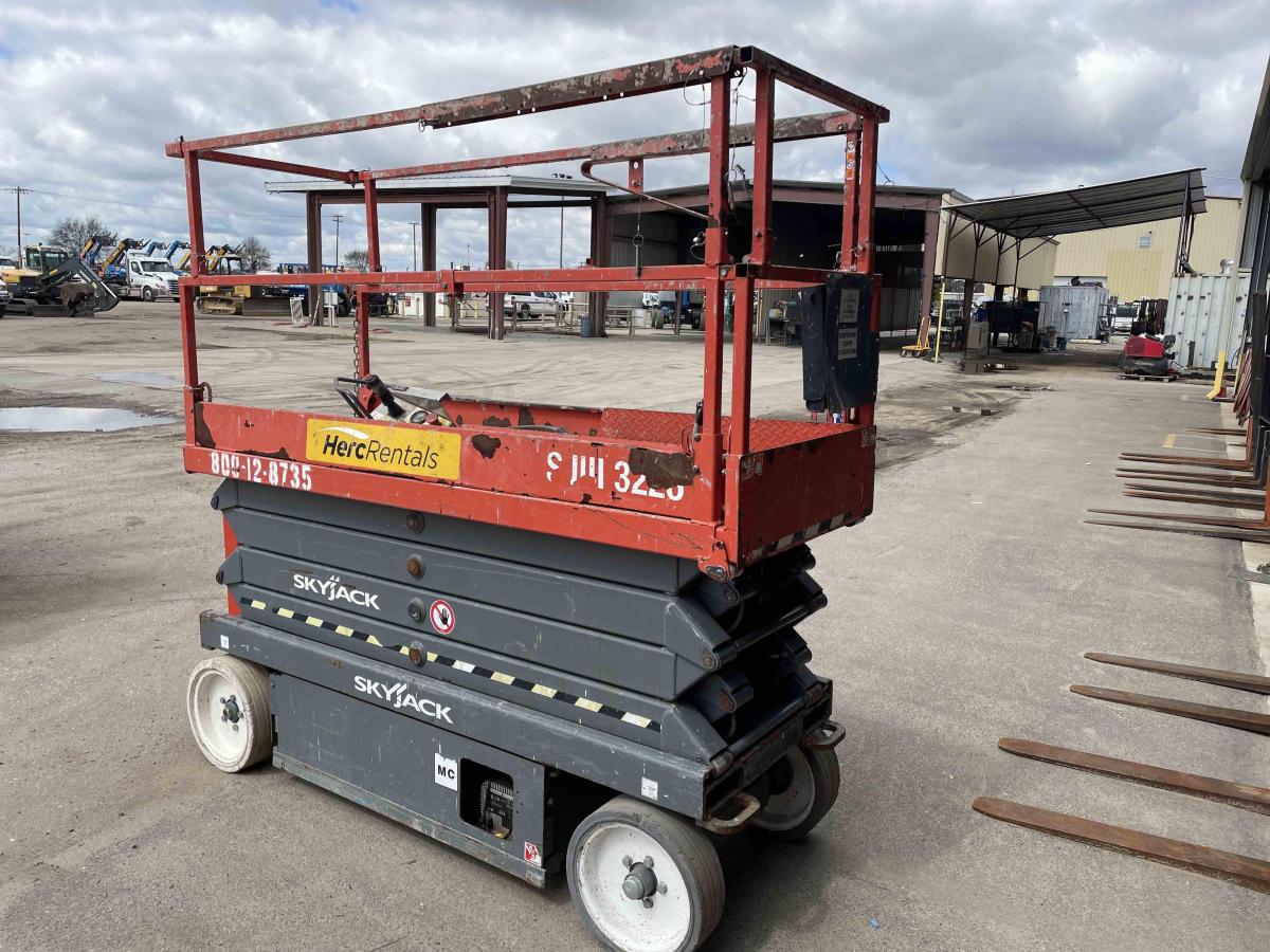 2016 Skyjack SJ3226