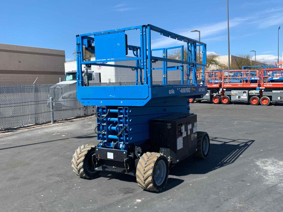 2015 Genie GS-4069 DC