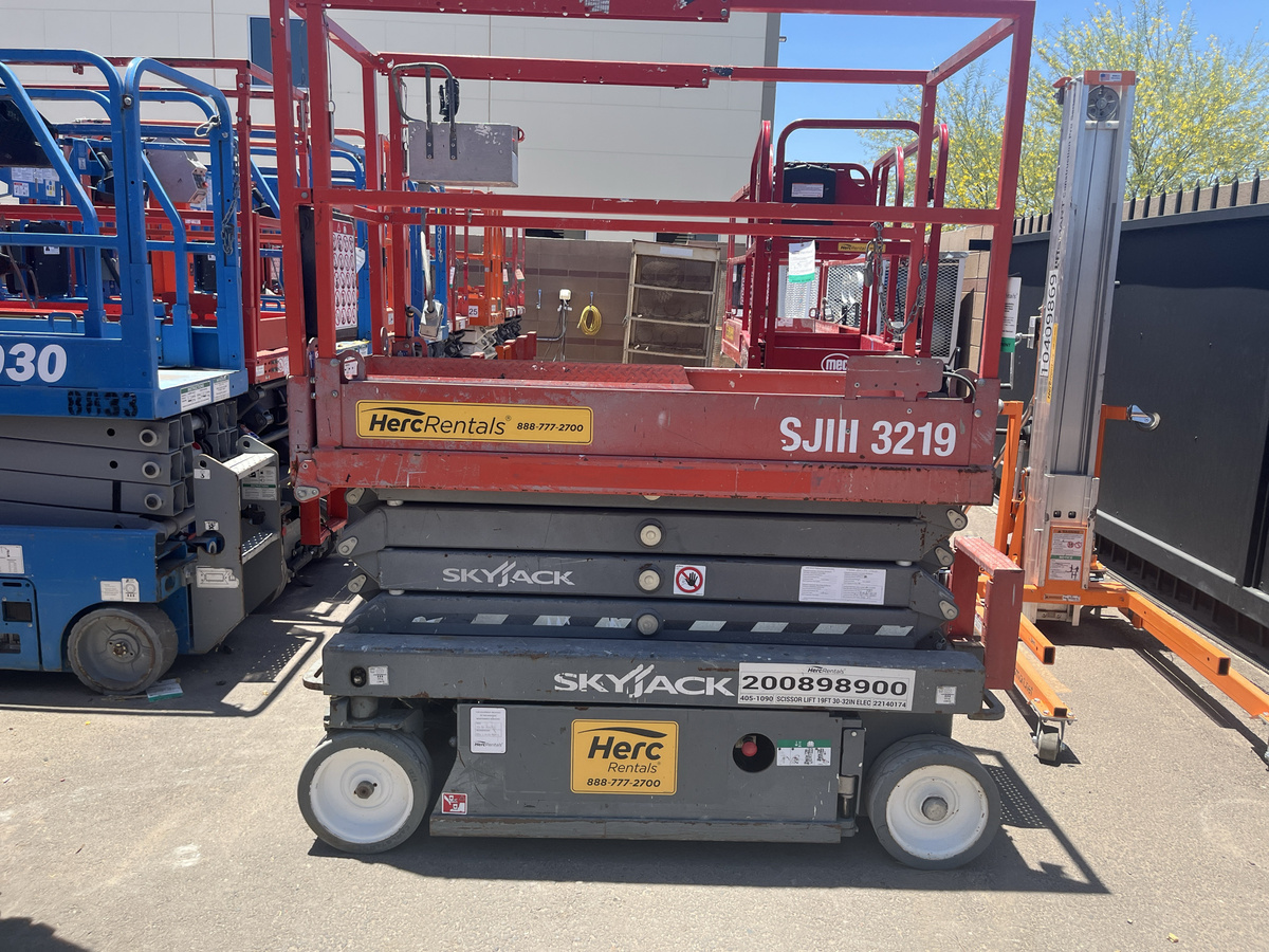 2019 Skyjack SJ3219-2