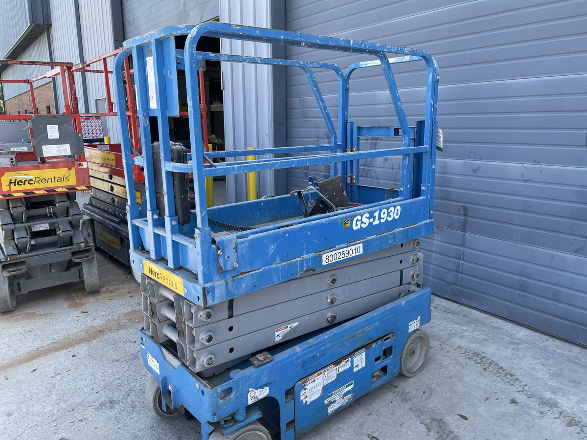 2019 Genie GS-1930