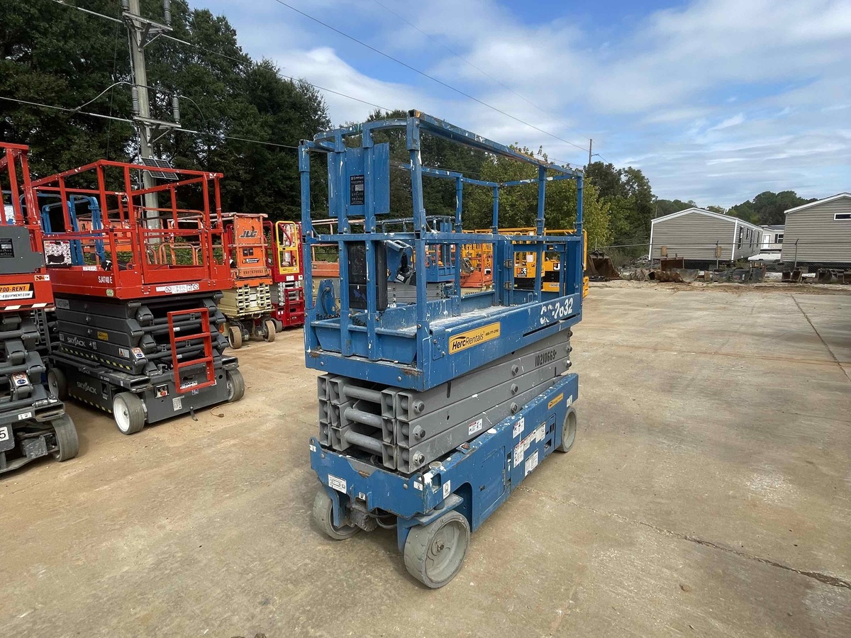 2017 Genie GS-2632-4