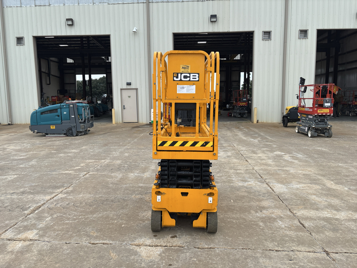 2023 JCB S1930E-4