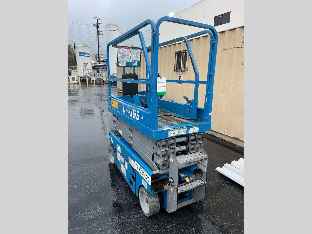2016 Genie GS-1930