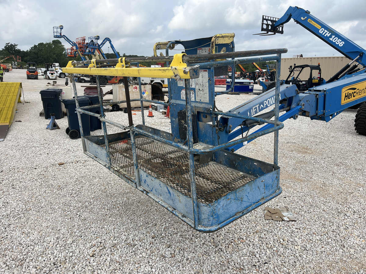 2018 Genie S-85-13