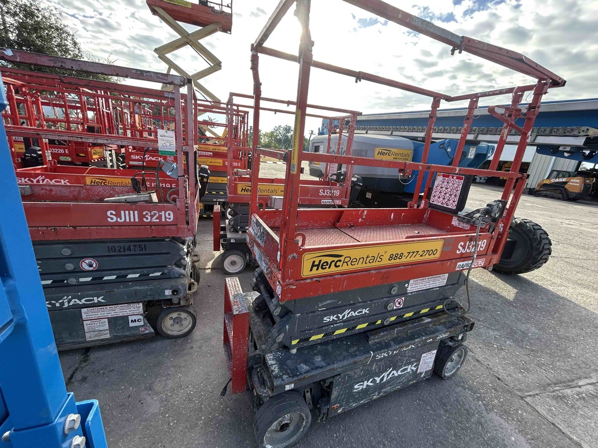 2022 Skyjack SJ3219-3