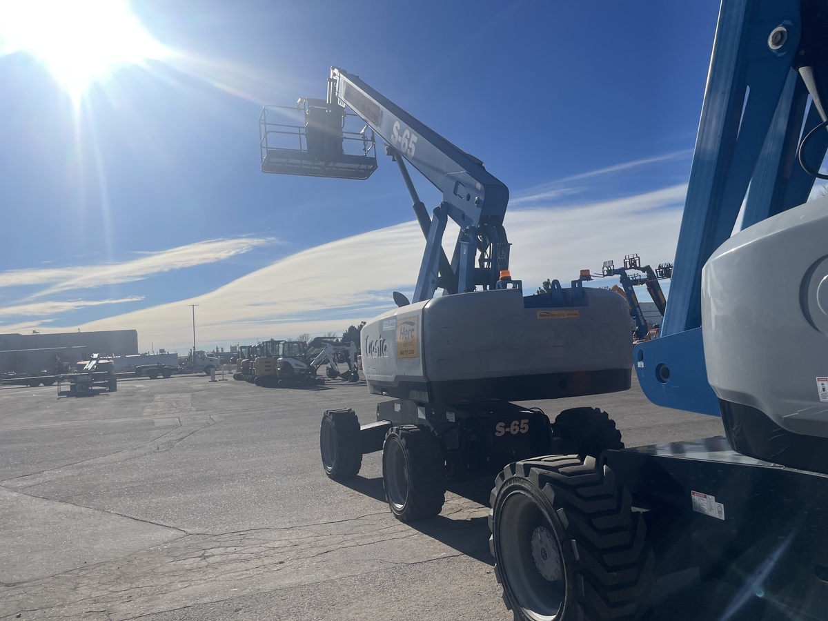 2018 Genie S-65-2