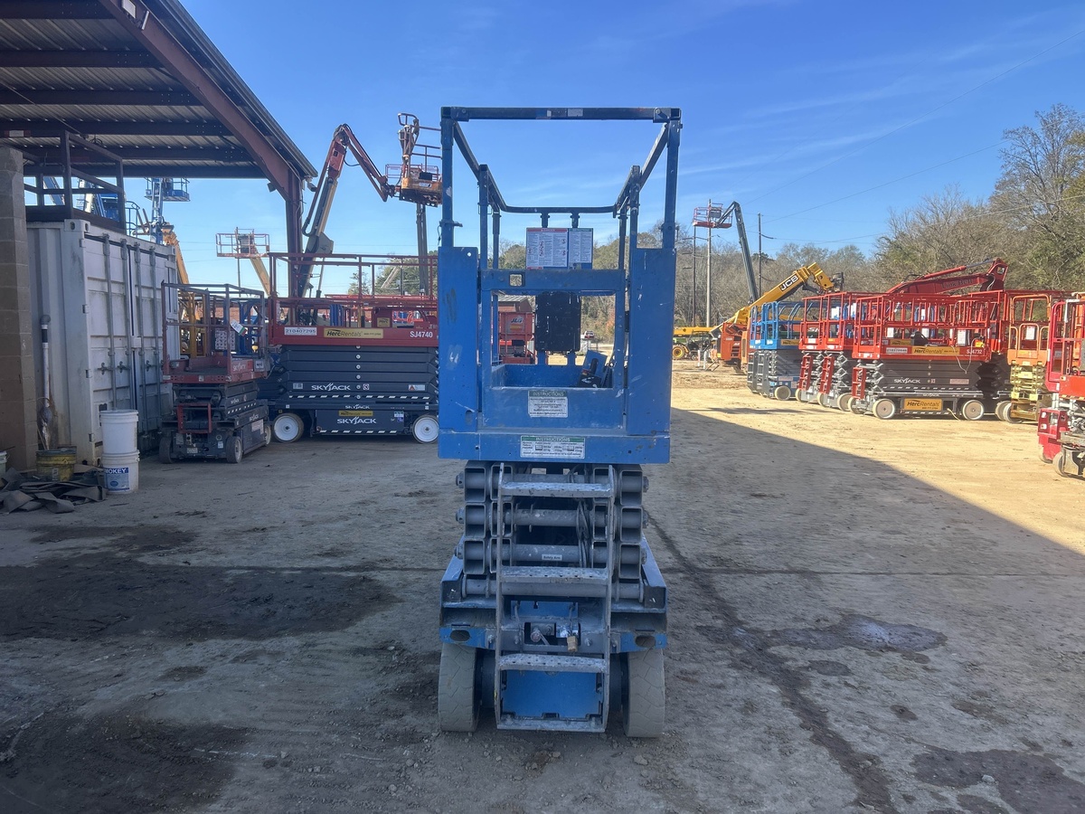 2017 Genie GS-2632-4