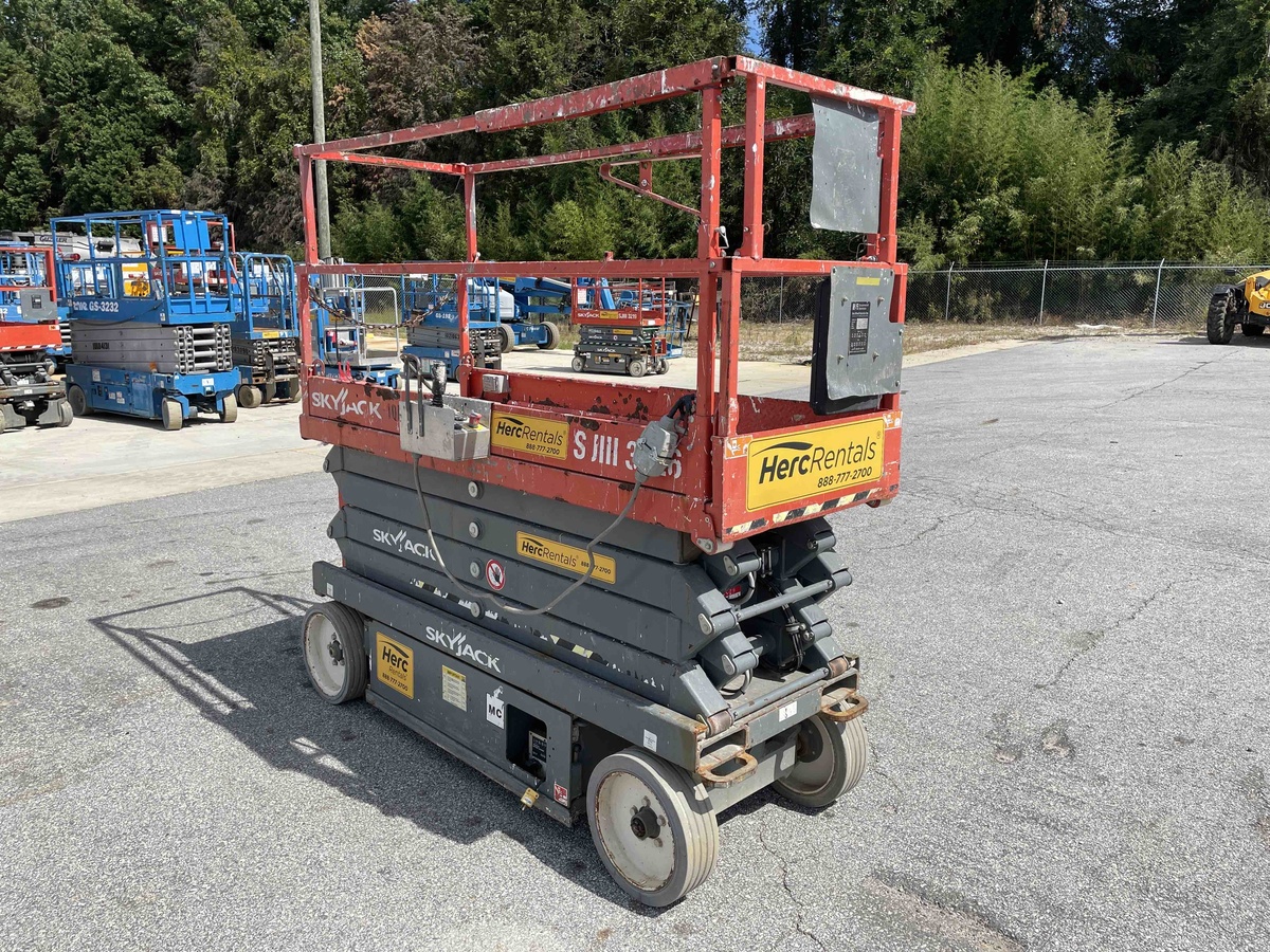 2016 Skyjack SJ3226-2