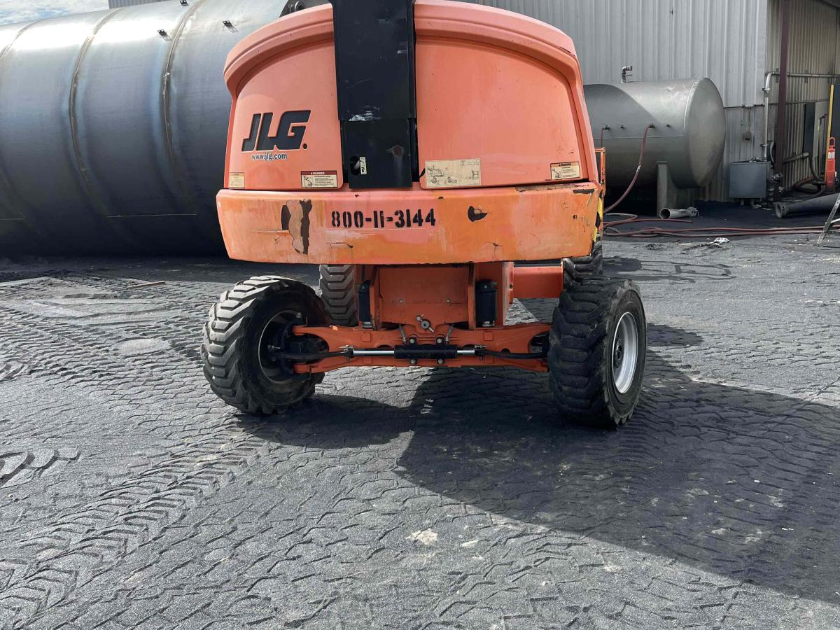 2016 JLG 400S