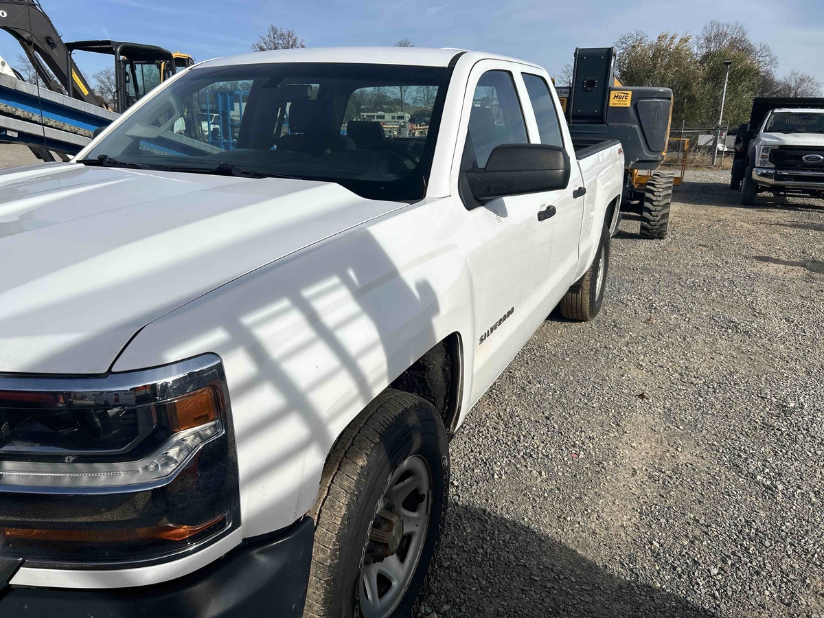 2018 GMC 1500-3