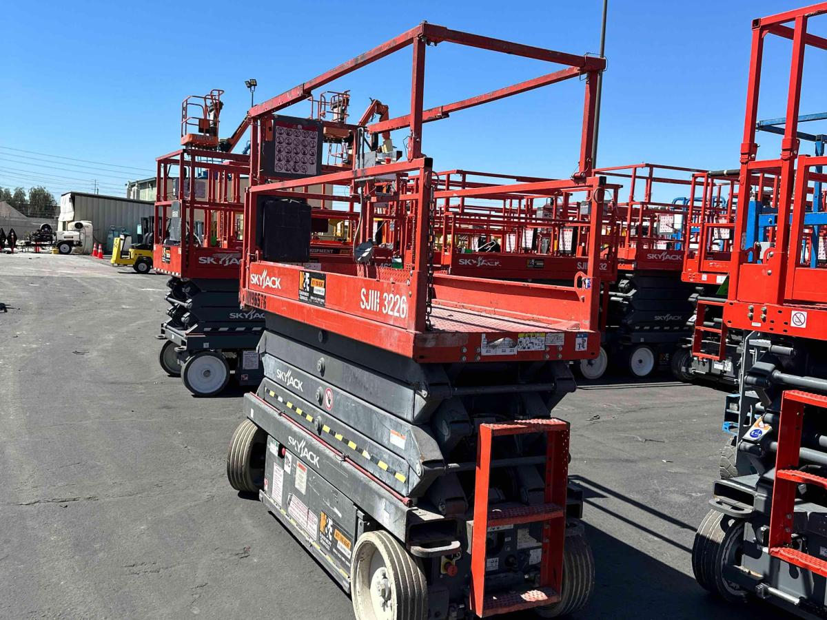 2016 Skyjack SJ3226