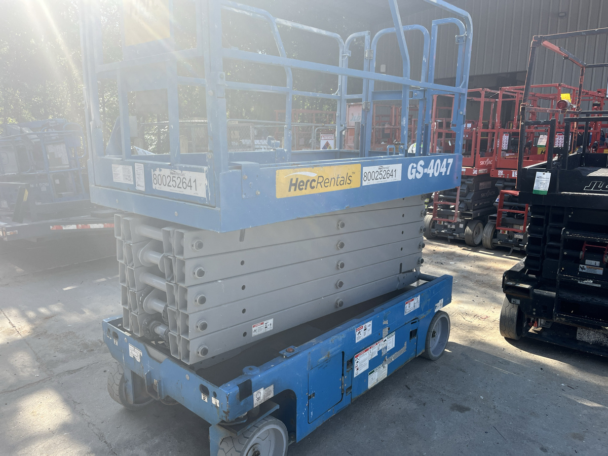 2019 Genie GS-4047-4