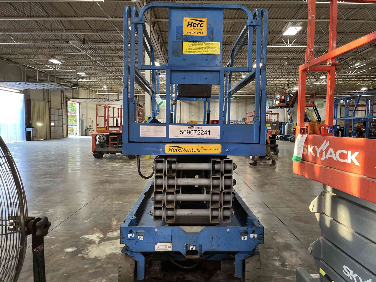 2016 Genie GS-3246-4