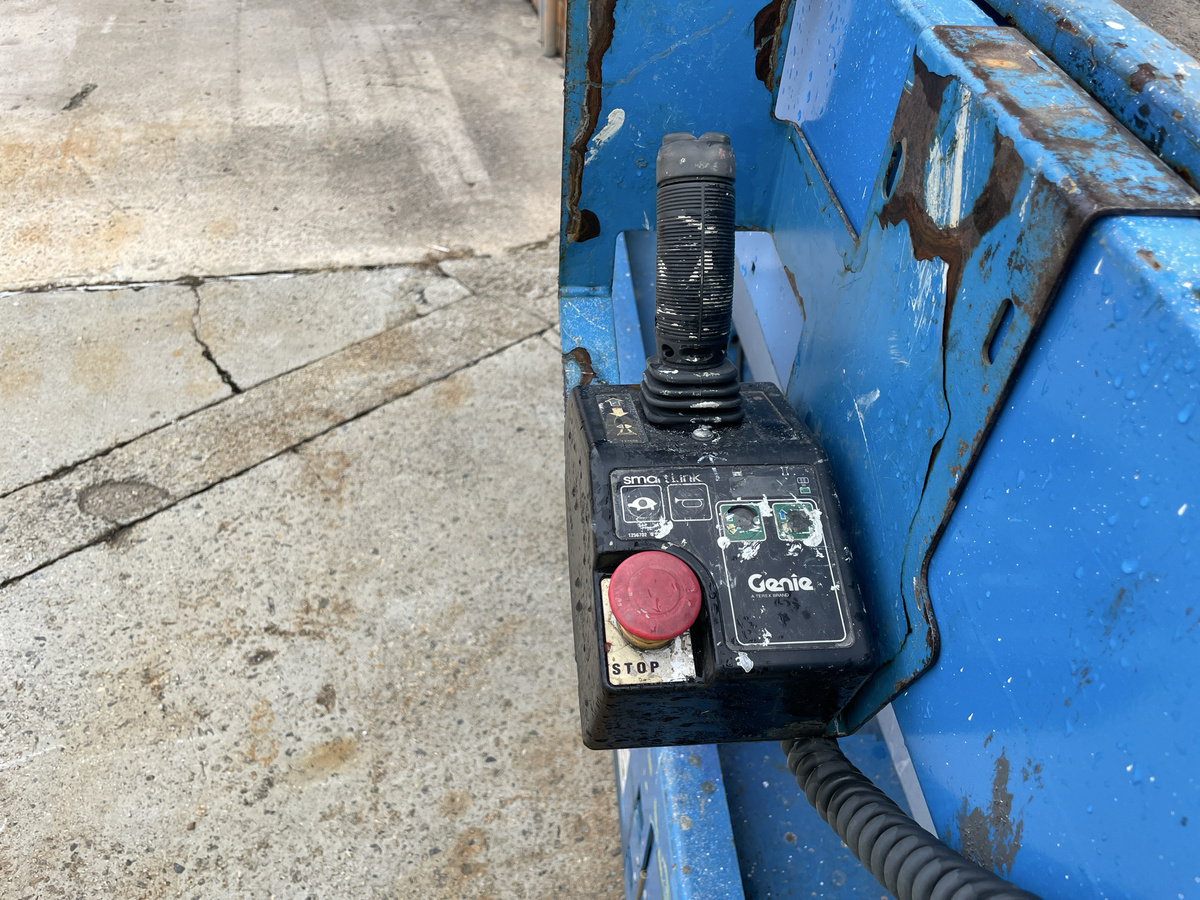 2018 Genie GS-3246-4